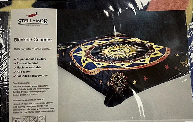 BRAND NEW Stellamor Hi Safari Queen Acrylic Korean Sun And Moon Blanket